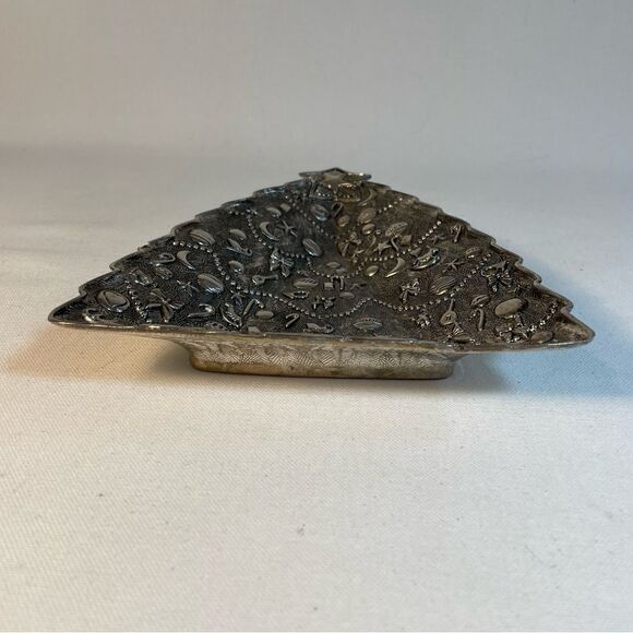 Vintage Silver Plated Christmas Tree Small Dish, Tray/ Candy/Nuts/Trinkets/Bulbs - Picture 4 of 16